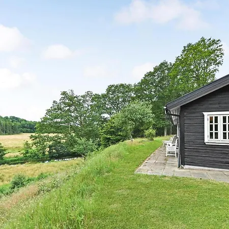 Gorgeous In With Kitchen Feriehus *