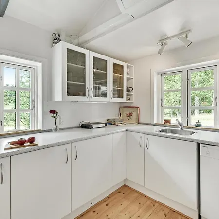 Gorgeous In With Kitchen Randbøl
